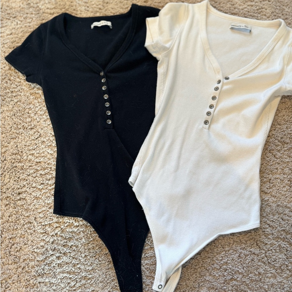 Abercrombie body suits, smalls black and white